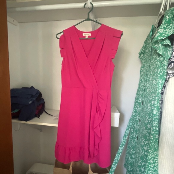 Pink dress - Picture 1 of 1